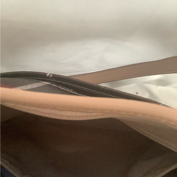 Coach Peyton Tattersall in NEW CONDITION! - Picture 4 of 9